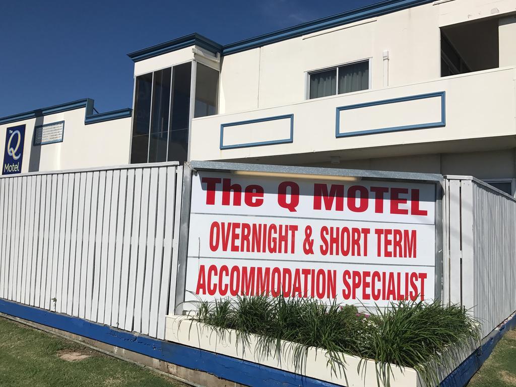 The Q Motel روكهامبتون المظهر الخارجي الصورة